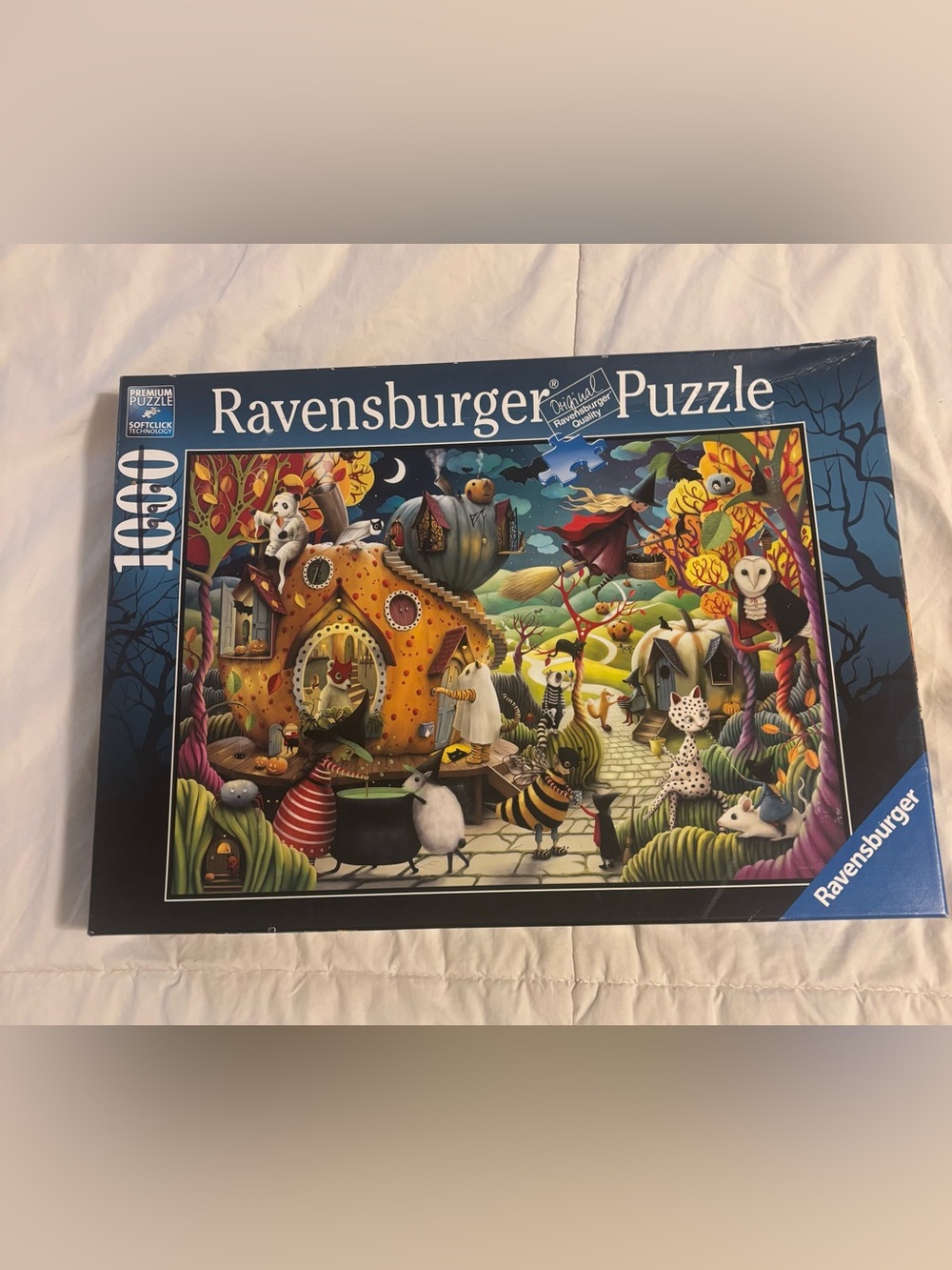 Ravensburger Colorful Halloween 999-Piece Puzzle